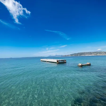 Loft Au Style Contemporain à 150m Des Plages De Juan-les-pins Appartement